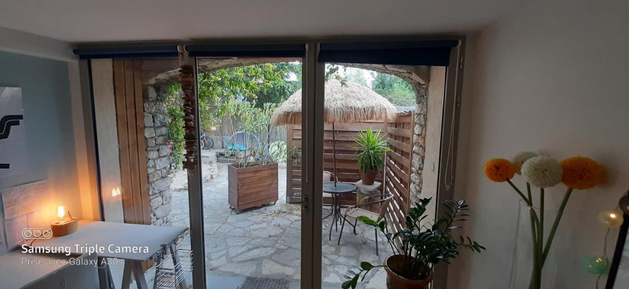 La Cigale Et La Fourmi Apartment Nimes Ngoại thất bức ảnh