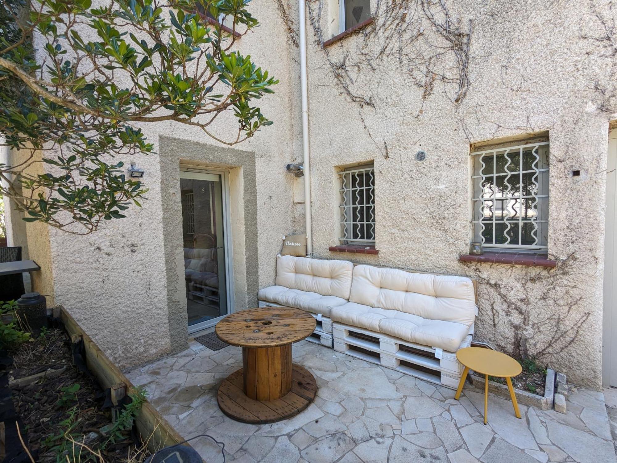La Cigale Et La Fourmi Apartment Nimes Ngoại thất bức ảnh