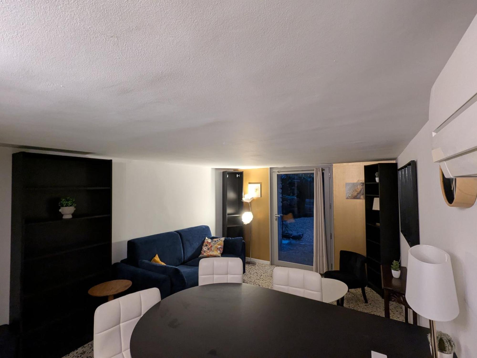 La Cigale Et La Fourmi Apartment Nimes Ngoại thất bức ảnh
